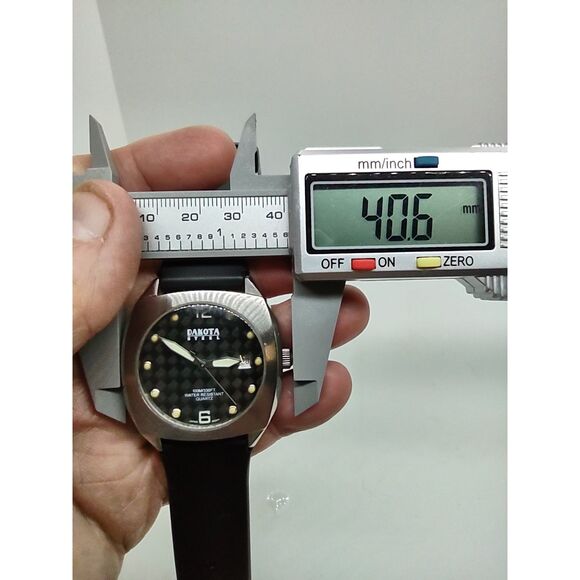 Dakota Steel Rock Solid Time Vintage Date Watch - Picture 5 of 13